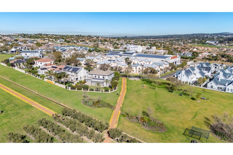 3 Bedroom Property for Sale in Graanendal Western Cape